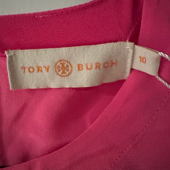 Tory Burch Gabby Tiered Flutter Sleeve Blouse in Crazy Pink NWT - Picture 4 of 5